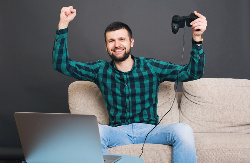 Ноутбук для игр: как не переплатить за бренд